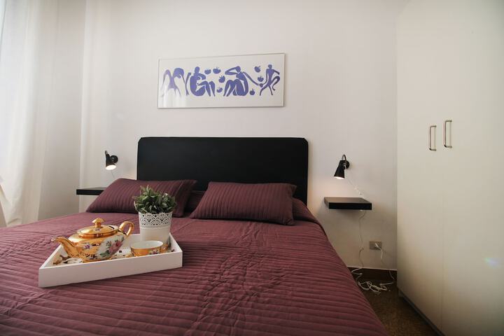 Room 2 of 21