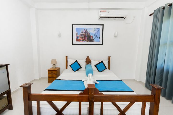 Room 12 of 47
