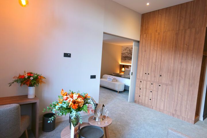 Room 10 of 45