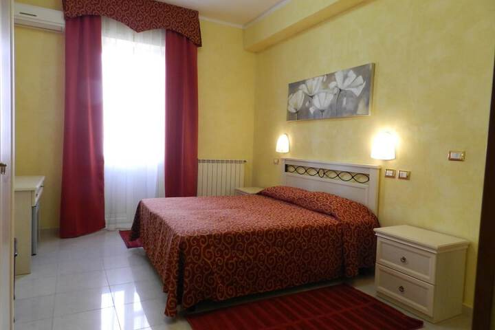 Room 25 of 61