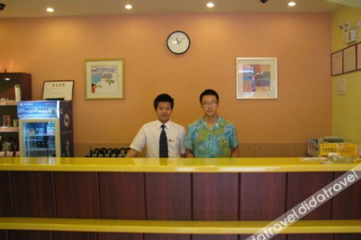 Homeinn Hotel (Nanchang Tengwang Pavilion Wanshou Palace)