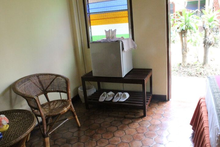 Room amenity