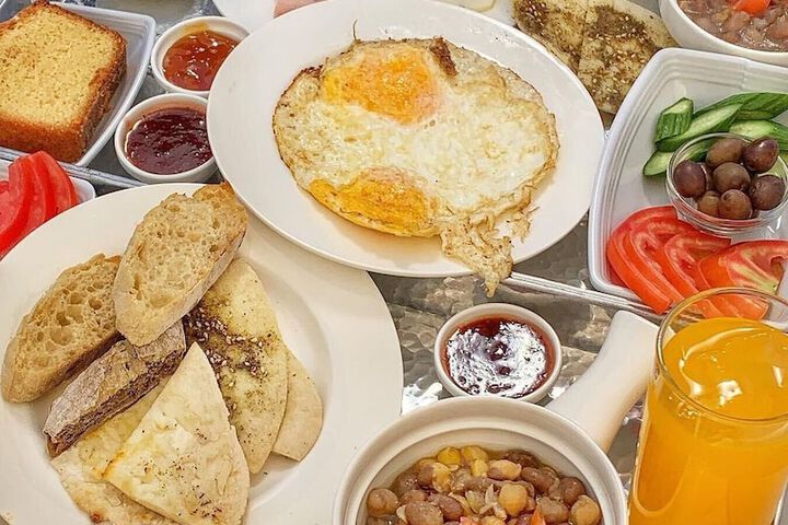 Breakfast/Coffee Service 66 of 76