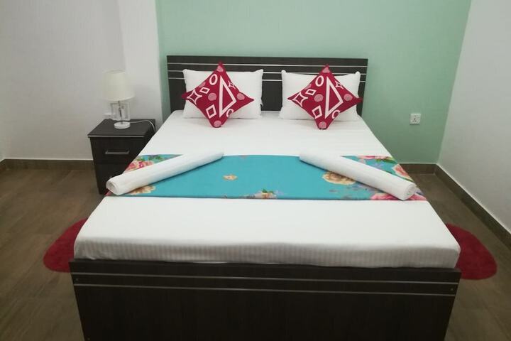 Room 4 of 26