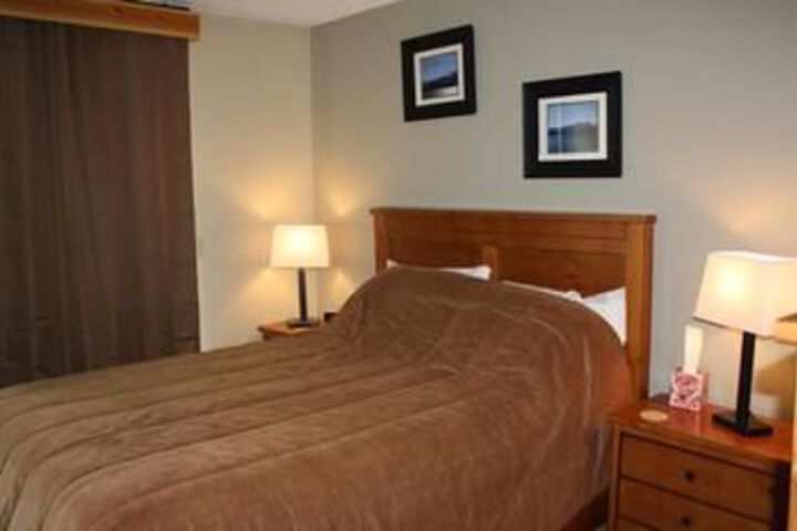 Room 47 of 106