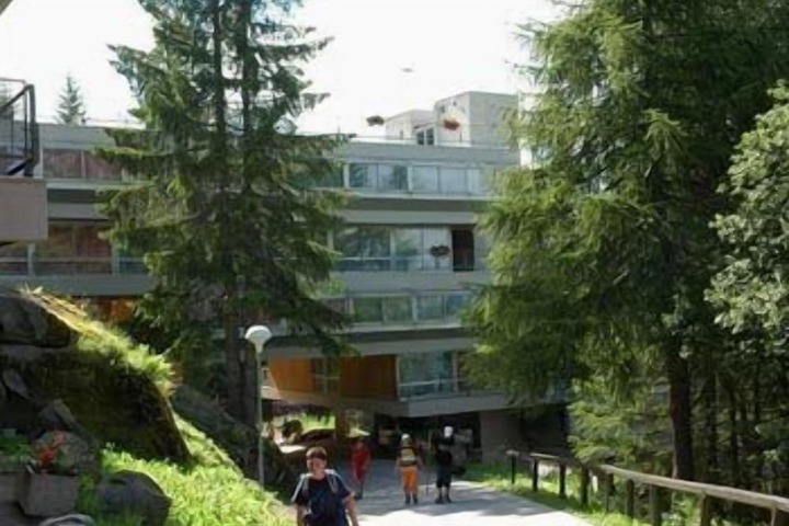 Hotel 42 of 47