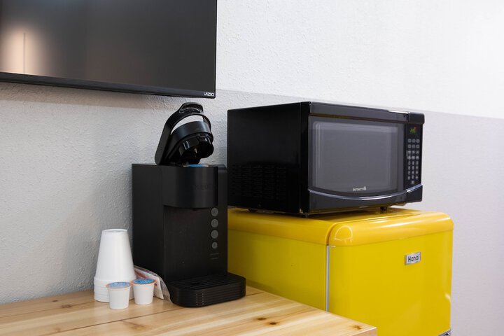 Breakfast/Coffee Service 20 of 71