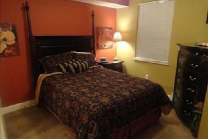 Room 25 of 81