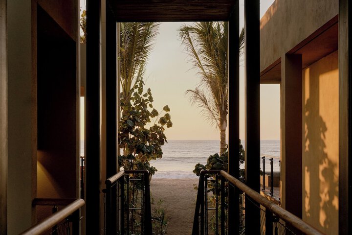 Hotel 97 of 100