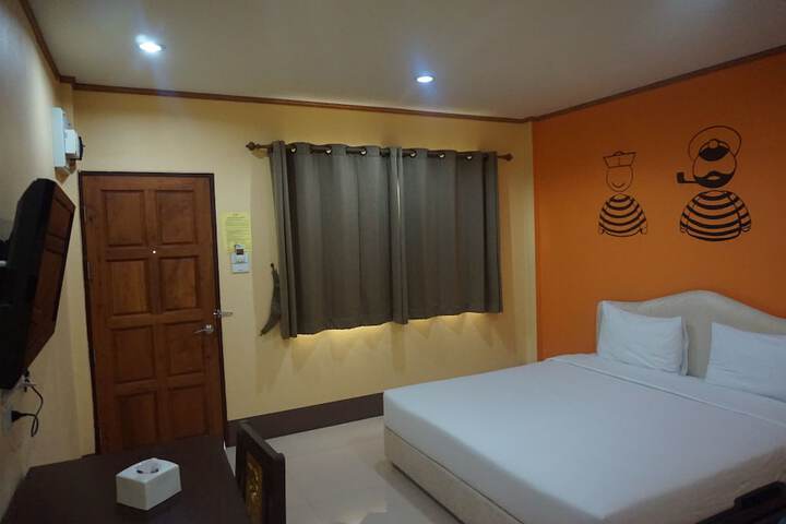 Room 13 of 54