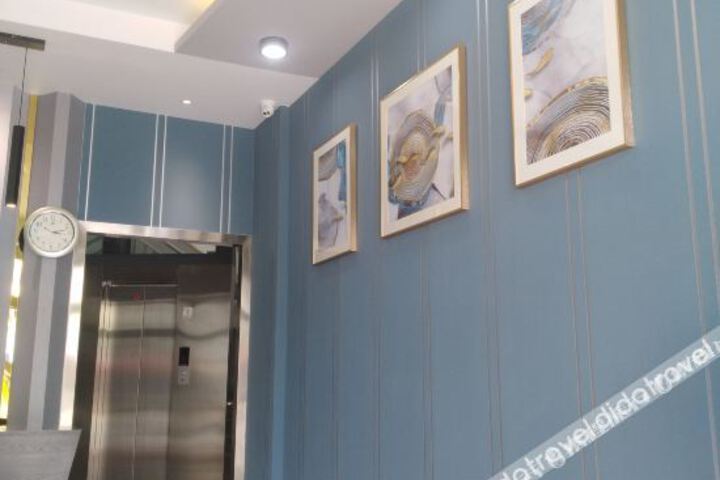 Hotel Interior 23 of 40
