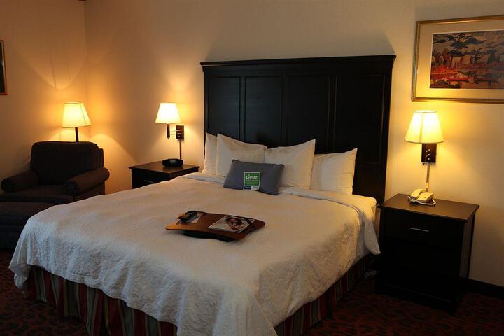 Room 6 of 23