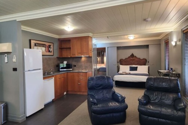 Room 20 of 74