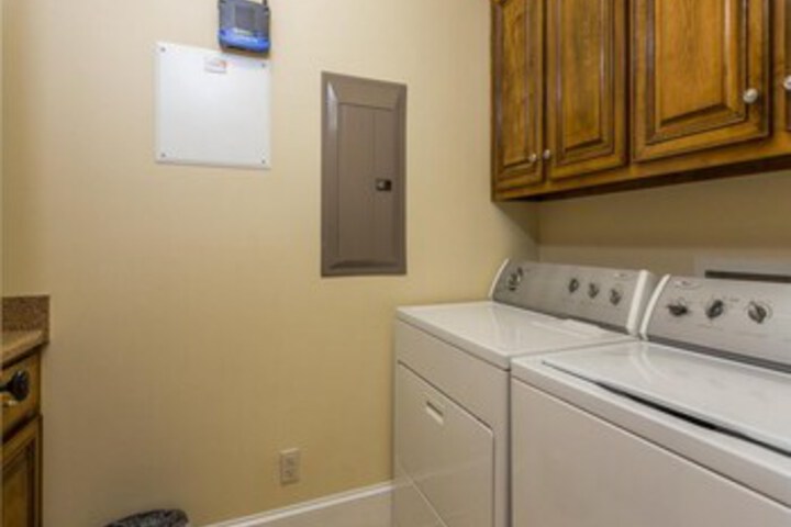 Laundry 39 of 74