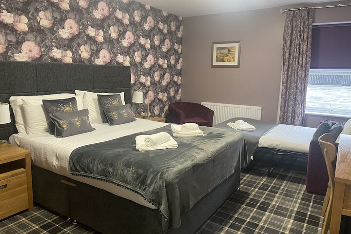 Room 38 of 164