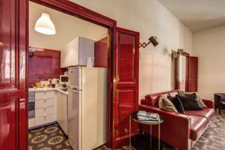 Room 242 of 330