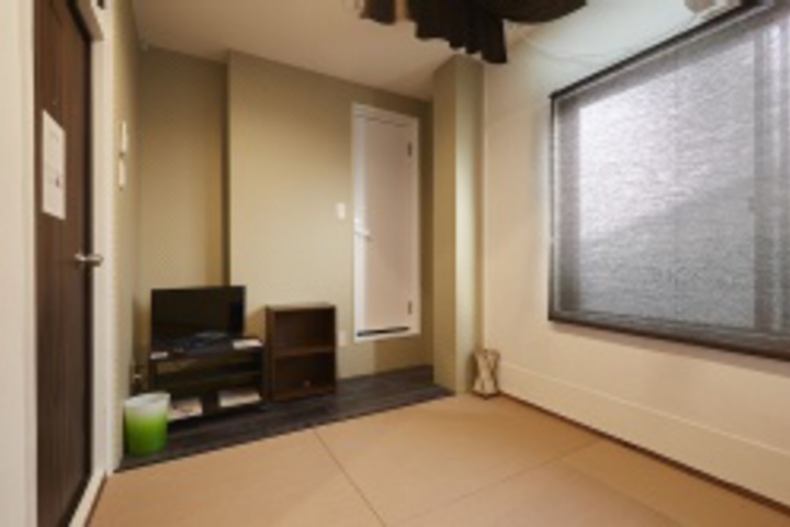 Room 162 of 288
