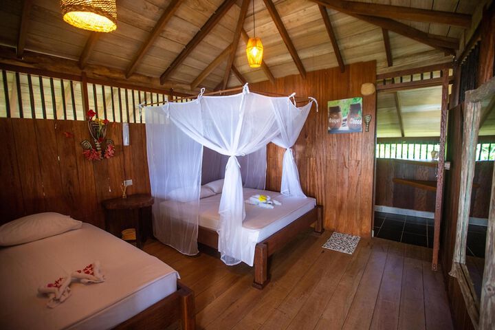 Room 2 of 30