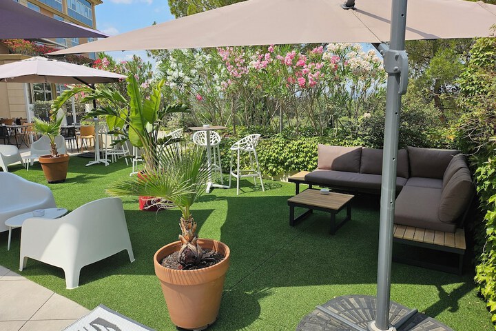Terrace/Patio 103 of 120