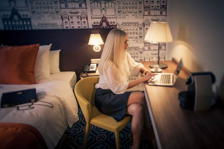Room 42 of 108