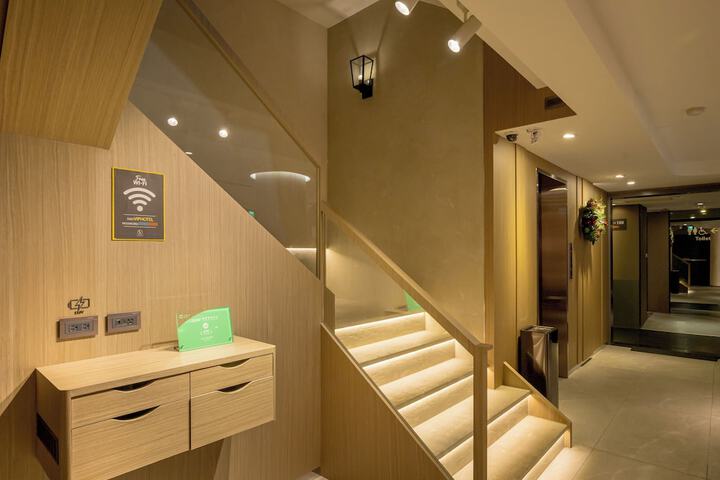 Lobby Entry