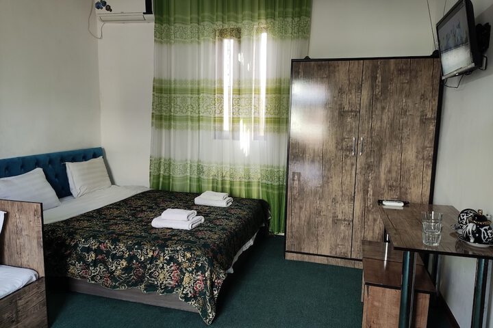 Room 41 of 70