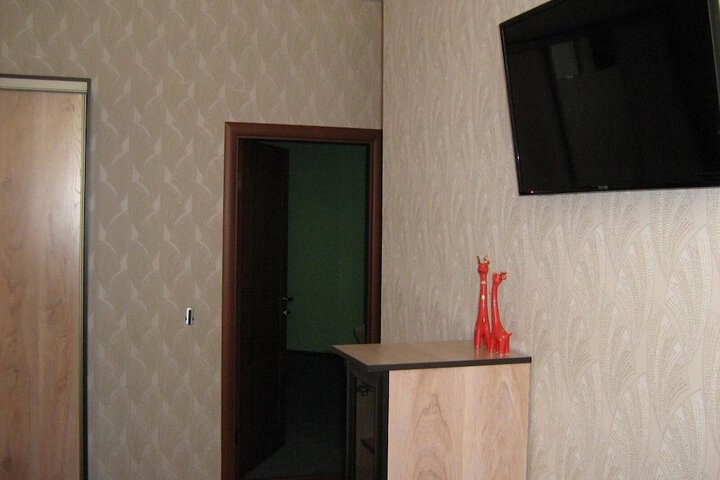 Room 25 of 57