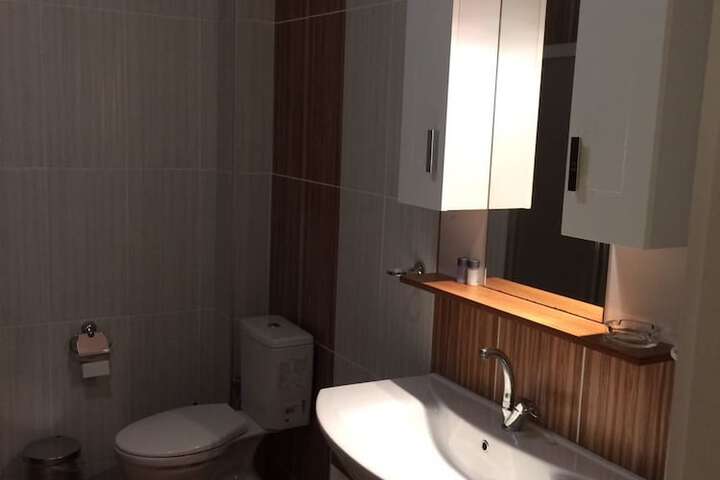 Room 20 of 34