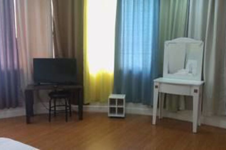 Room 30 of 31