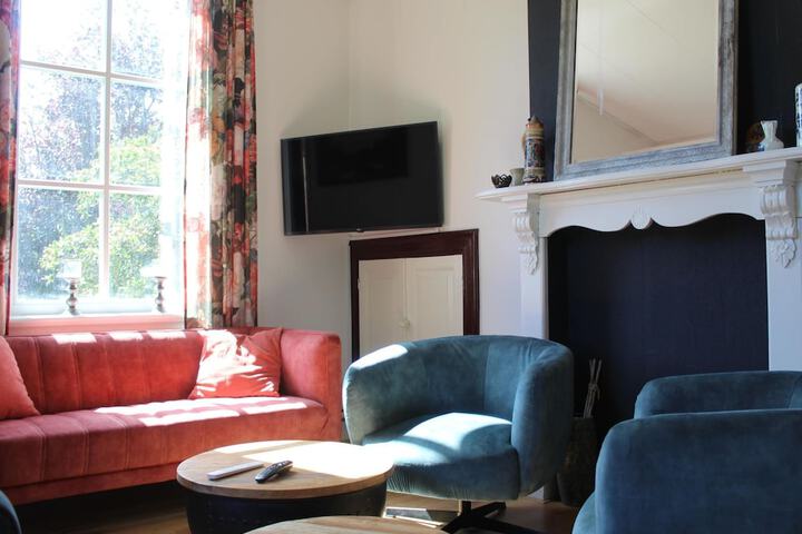 Room 10 of 40