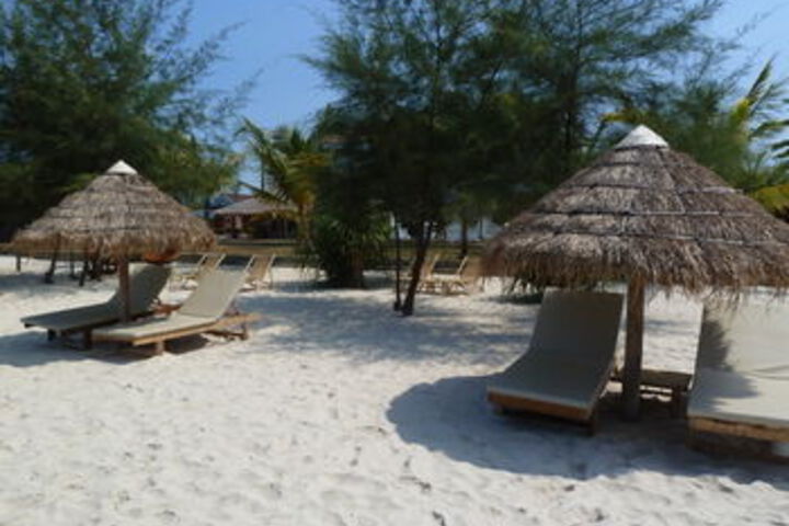 Beach 9 of 51