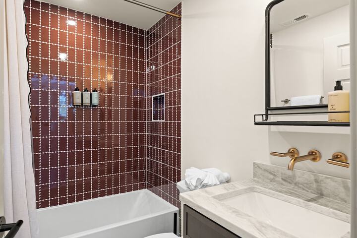 Clean Restrooms