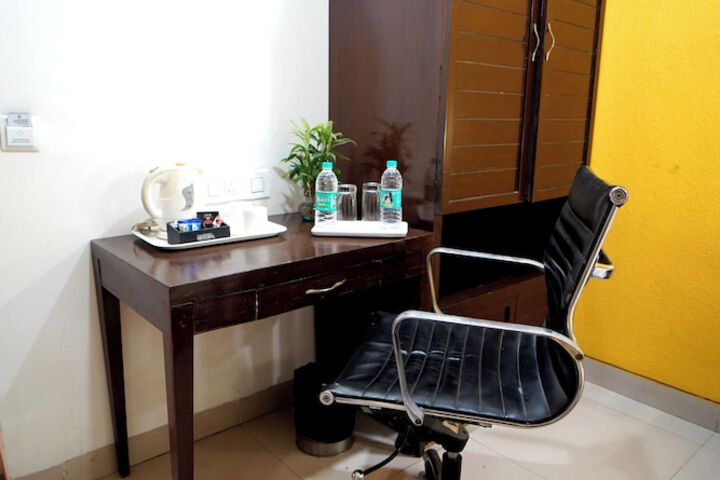 Room 42 of 111