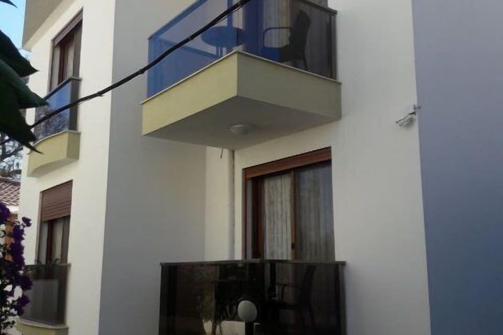 Hotel 74 of 82