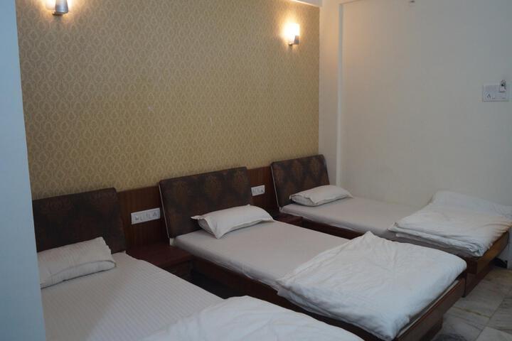 The President Inn Hotel