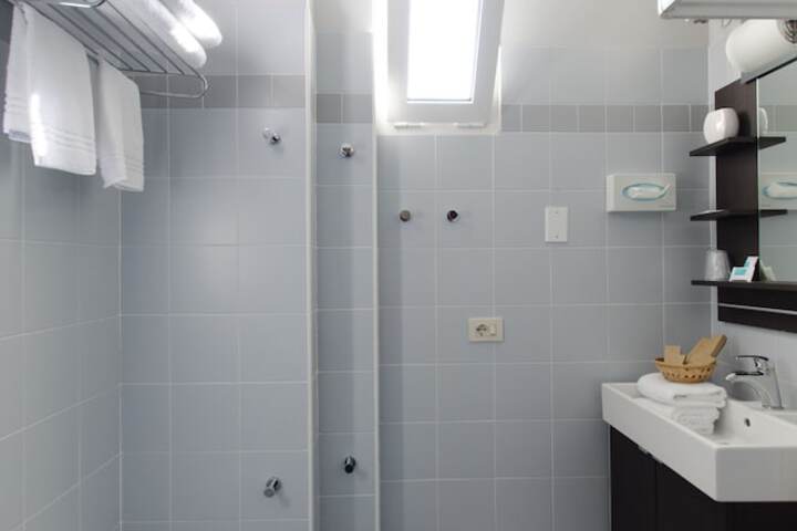 Room 55 of 86