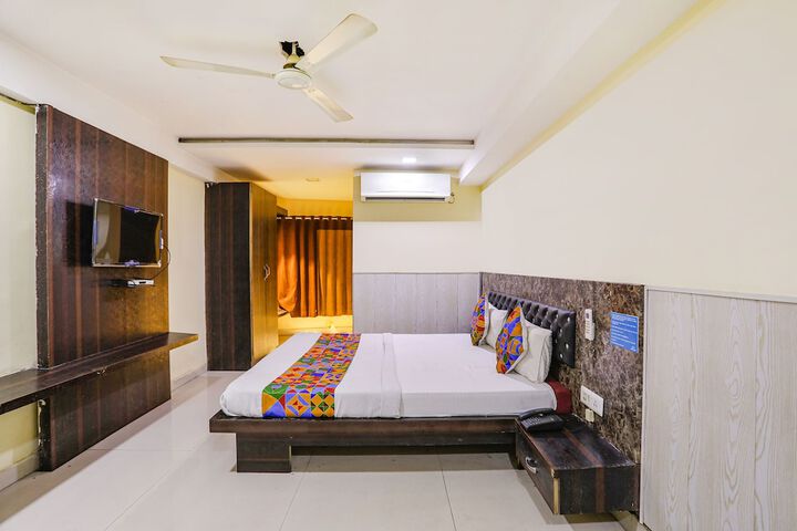 Room 17 of 23