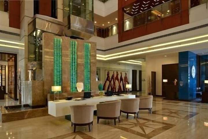 Guest Lobby