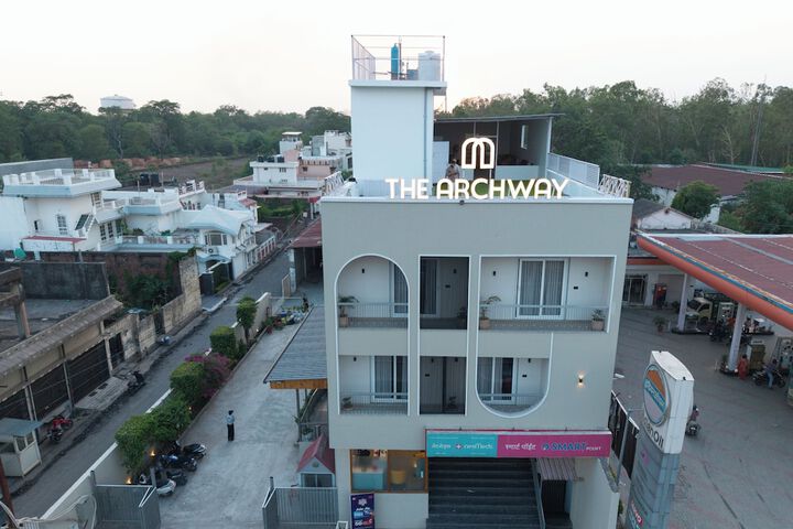 The Archway Hotel