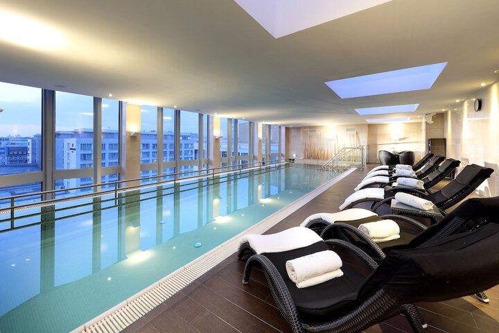 Pool 31 of 66