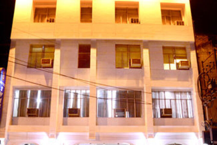 Hotel 28 of 39