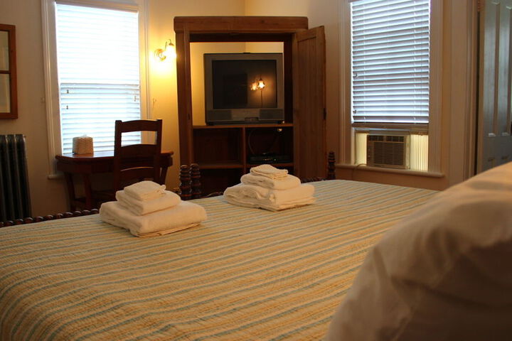 Room 19 of 44
