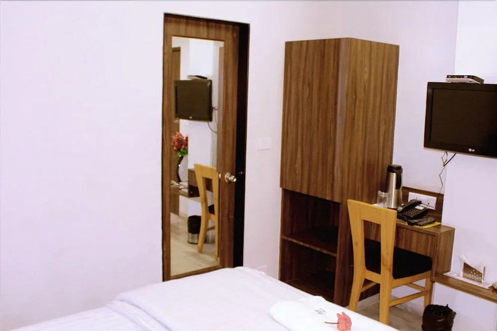 Photo 7