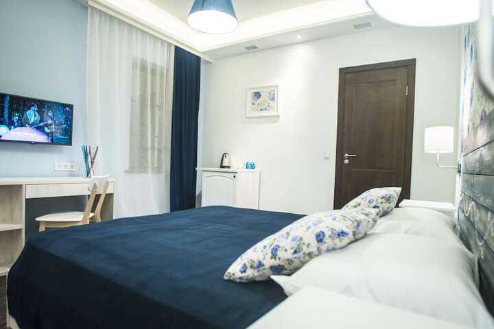 Room 5 of 55