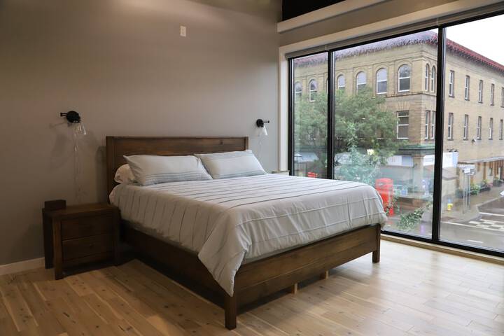 Room 3 of 15