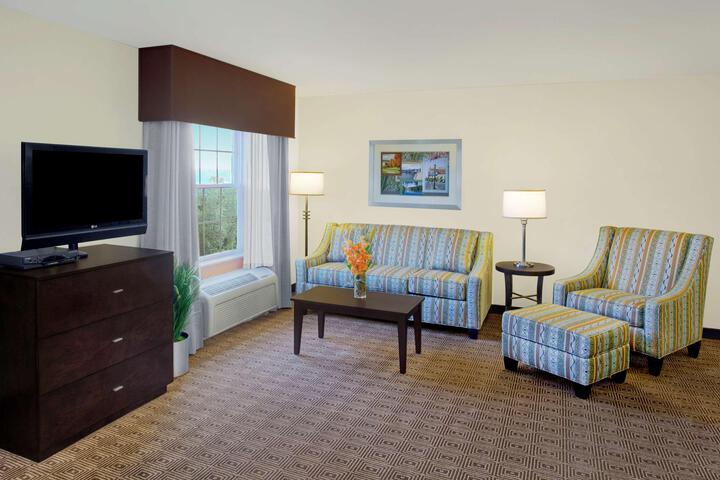 1 King Bed (7 of 16)