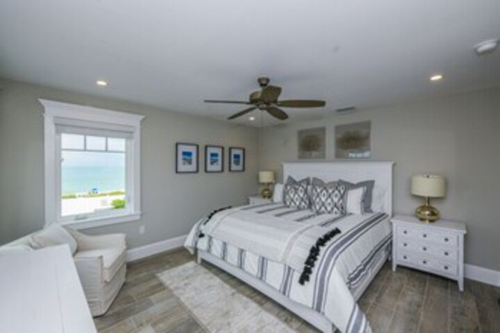 Room 21 of 25
