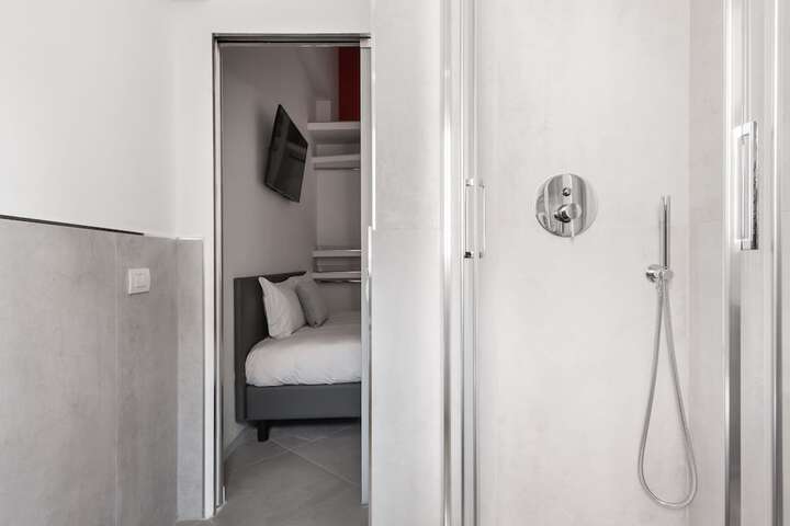 Room 59 of 69