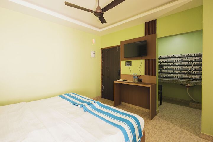 Room 2 of 21