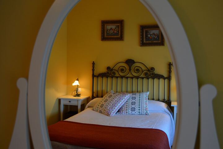 Room 5 of 23